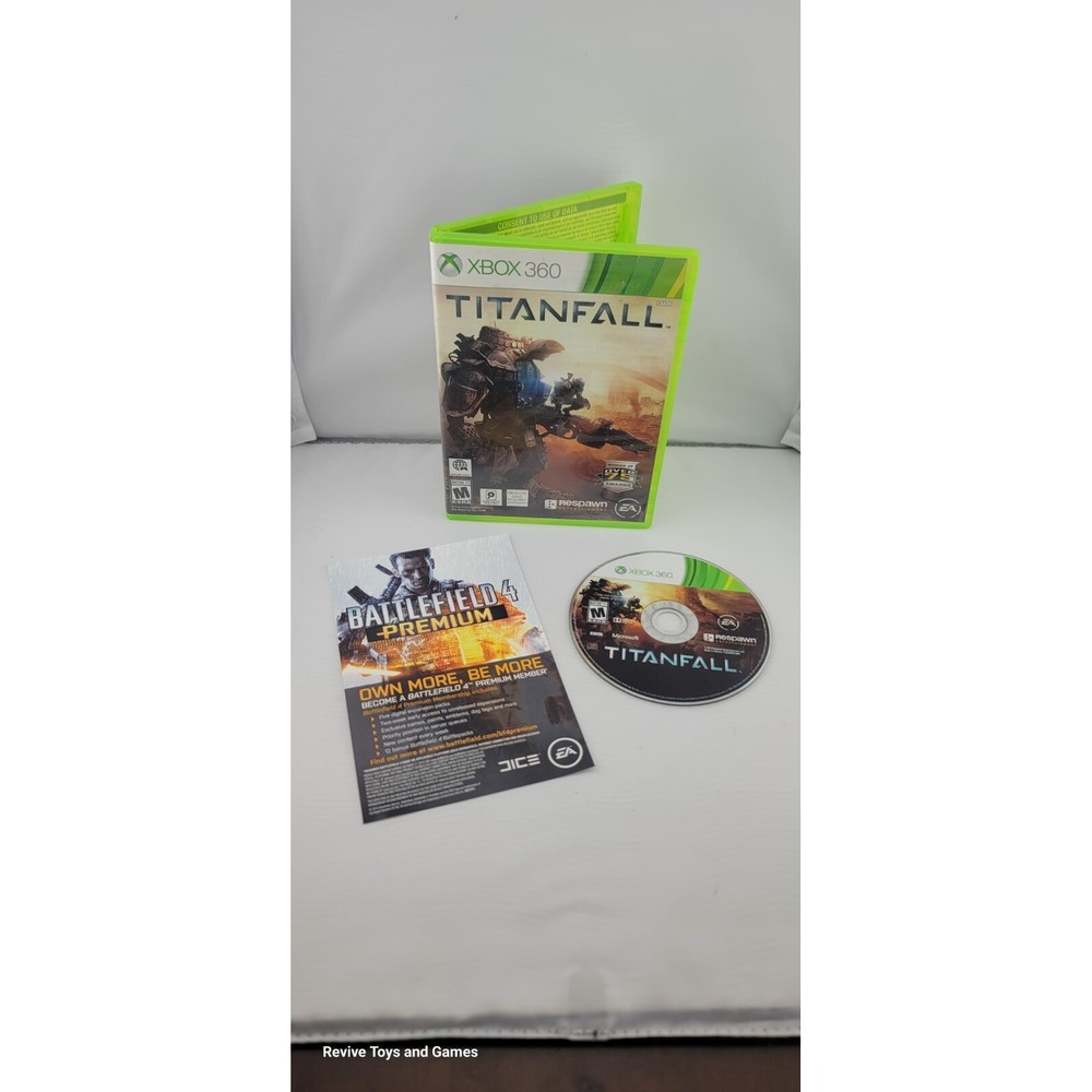 Titanfall (Microsoft Xbox 360, 2014) Game and Case Tested and Working Great Cond